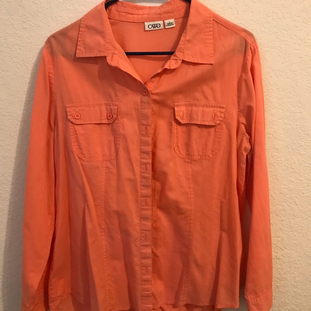 Cato peach size large. Good condition